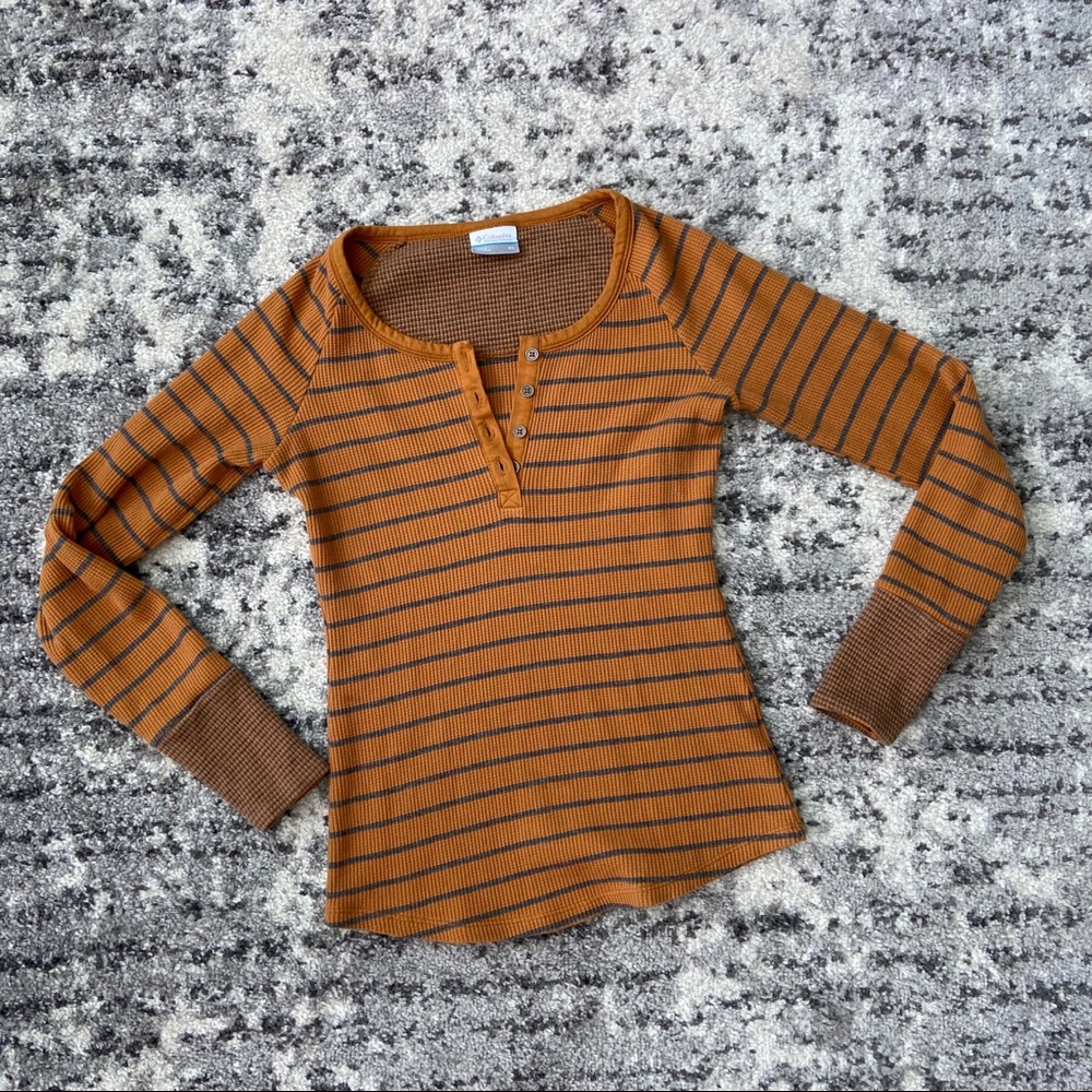 Columbia Waffle Knit Henley XS Burnt Orange Gray